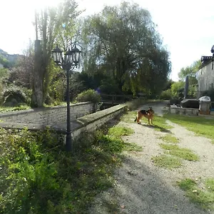 https://gite-des-sapins-roses.midi-pyreneeshotels.com